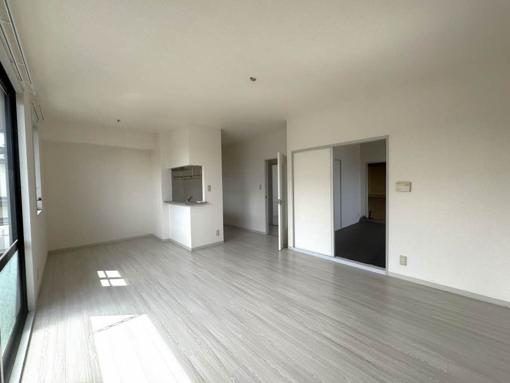 居室・リビング　リビング