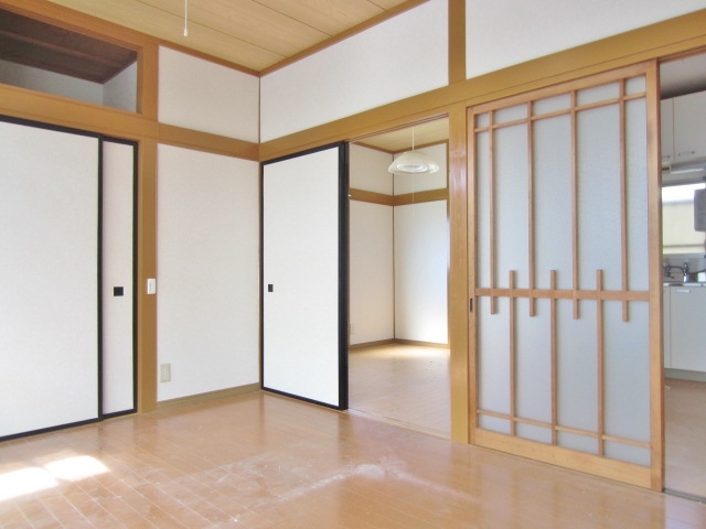 その他部屋・スペース　西側の洋室６帖です★