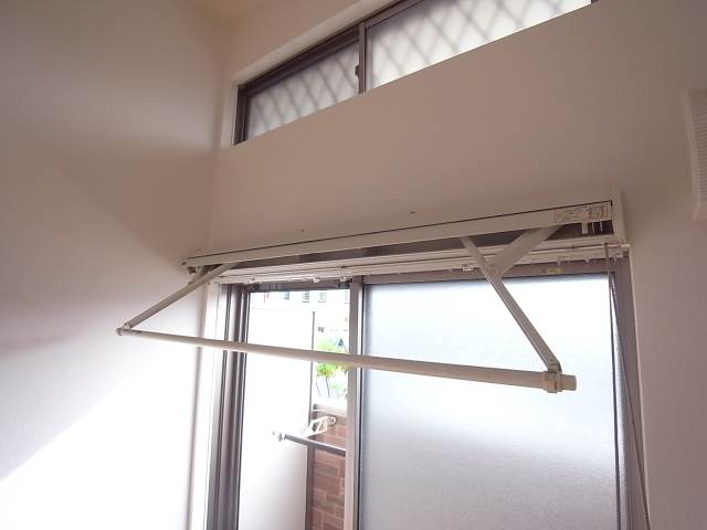 その他　室内にも干せます。