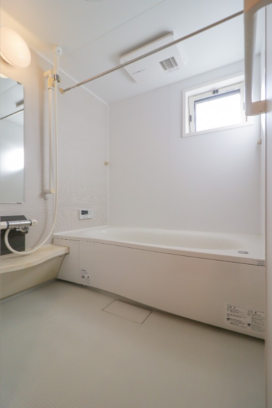 バス・シャワールーム　図面と現状に相違がある場合には現状を優先