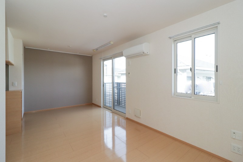 居室・リビング　図面と現状に相違がある場合には現状を優先