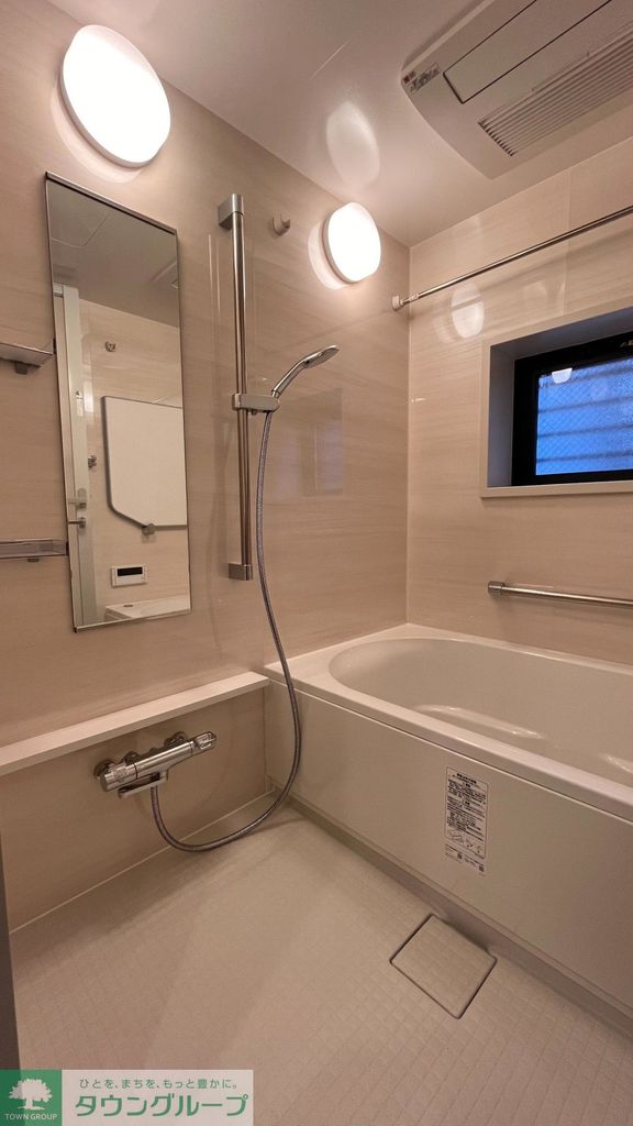 バス・シャワールーム　洗面