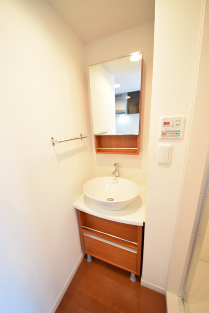 洗面設備　★忙しい朝のつよーい味方っ、独立洗面台★