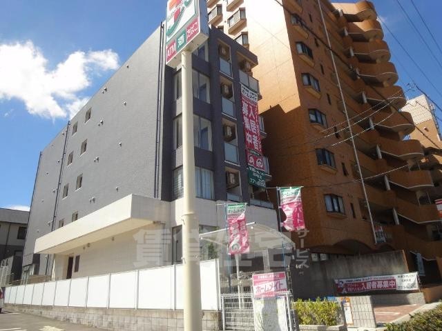 建物外観　外観写真