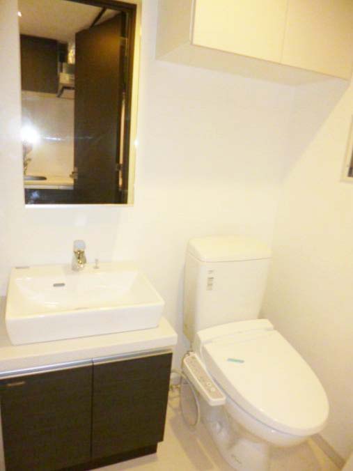 洗面設備　★収納付き、独立洗面台★