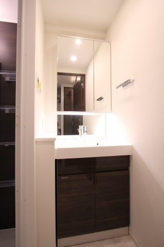 洗面設備　弊社は都内全域の物件をご紹介可能です！