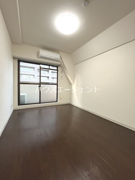 居室・リビング　LDKです※参考画像