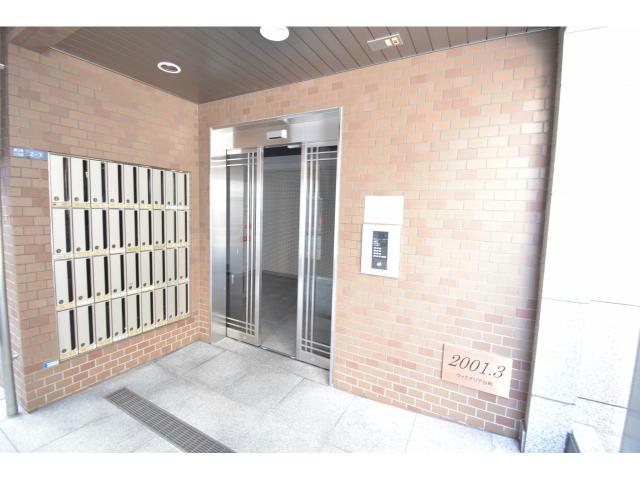 エントランス　エントランス部分