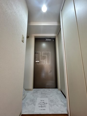 玄関　グラマシー心斎橋東　玄関スペース