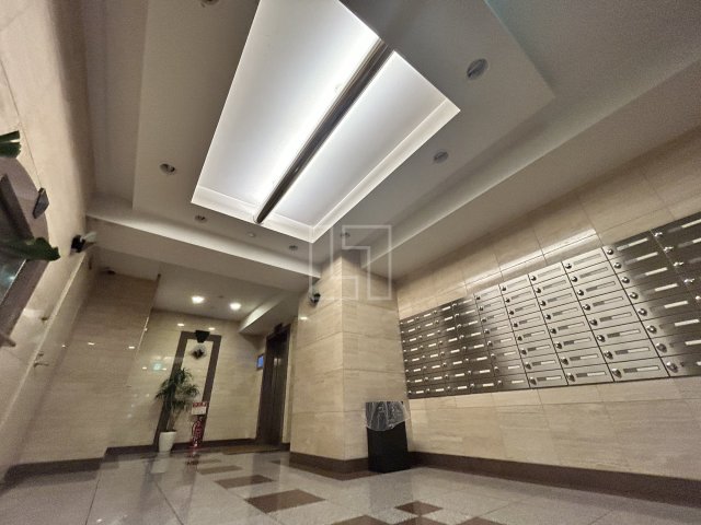 ロビー　グラマシー心斎橋東　ロビー