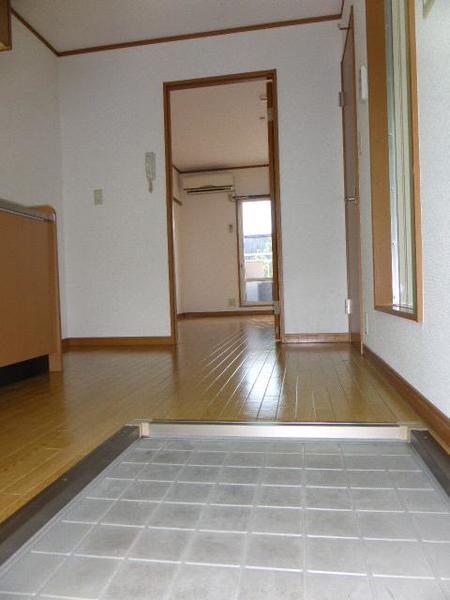 玄関　リノベーション前