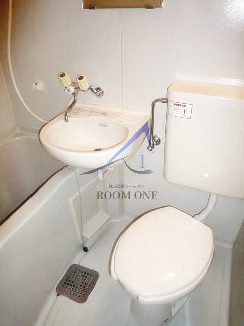 バス・シャワールーム　お風呂です。