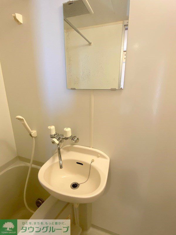 洗面設備　※別部屋参考写真