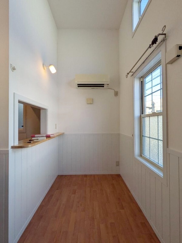 居室・リビング　使いやすい形の為、レイアウトを楽しめます♪