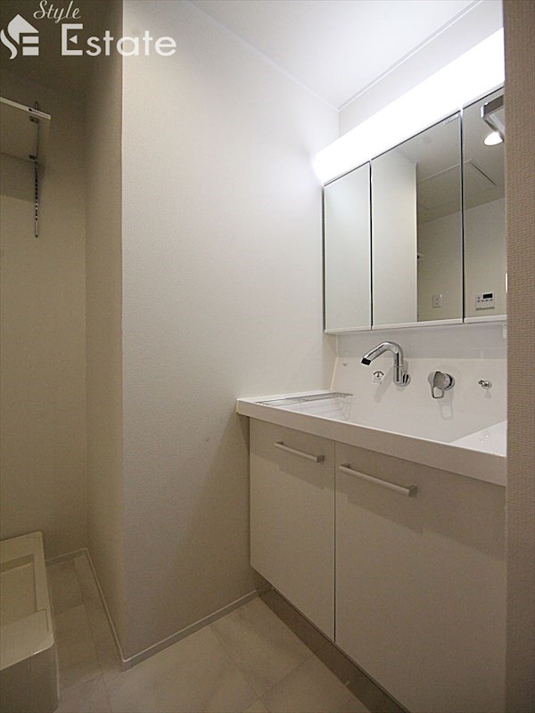 洗面設備　独立洗面台