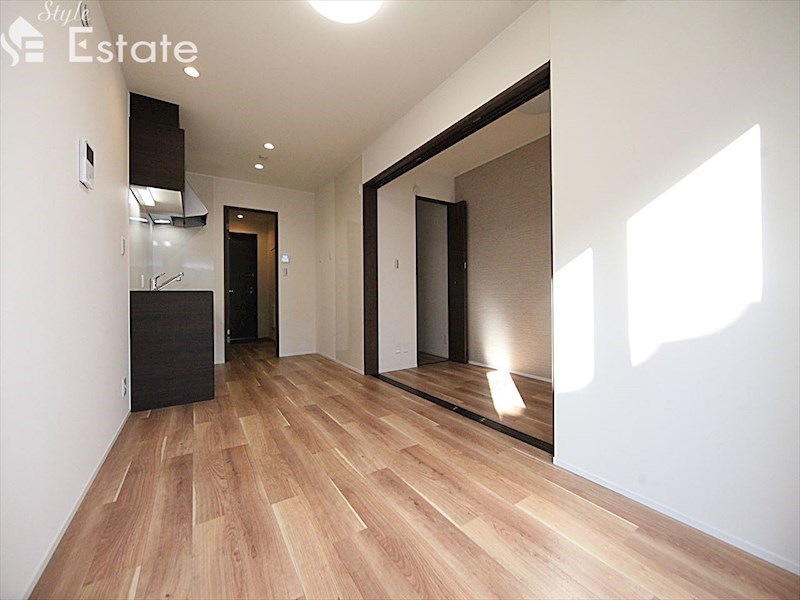 居室・リビング　内装