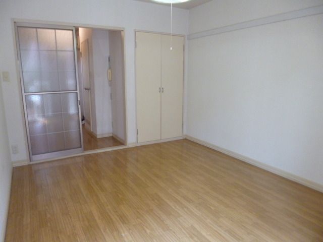 その他部屋・スペース　★６．２帖の洋室★