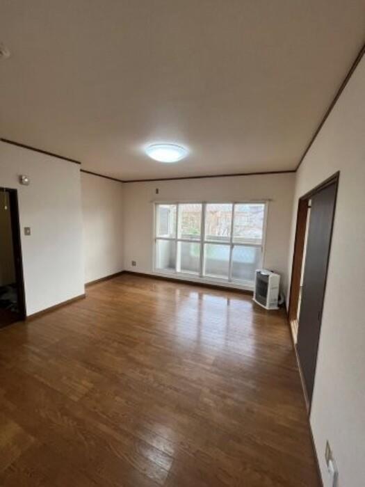 居室・リビング　リビング