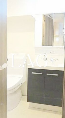 洗面設備　洗面台です。