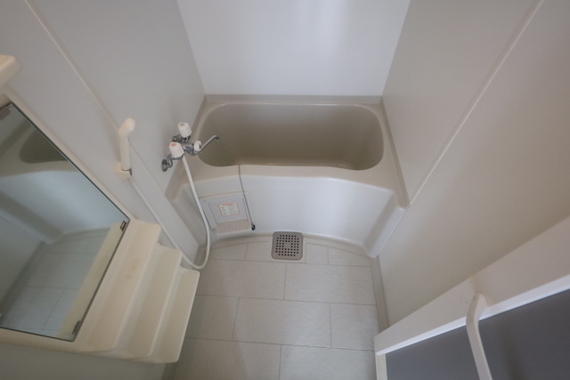 バス・シャワールーム　別号室の写真です