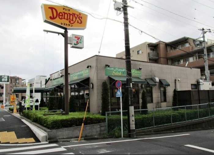 飲食店　デニーズ上池台店（飲食店）まで600m