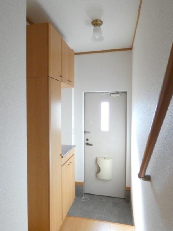 玄関　図面と現状に相違がある場合には現状を優先