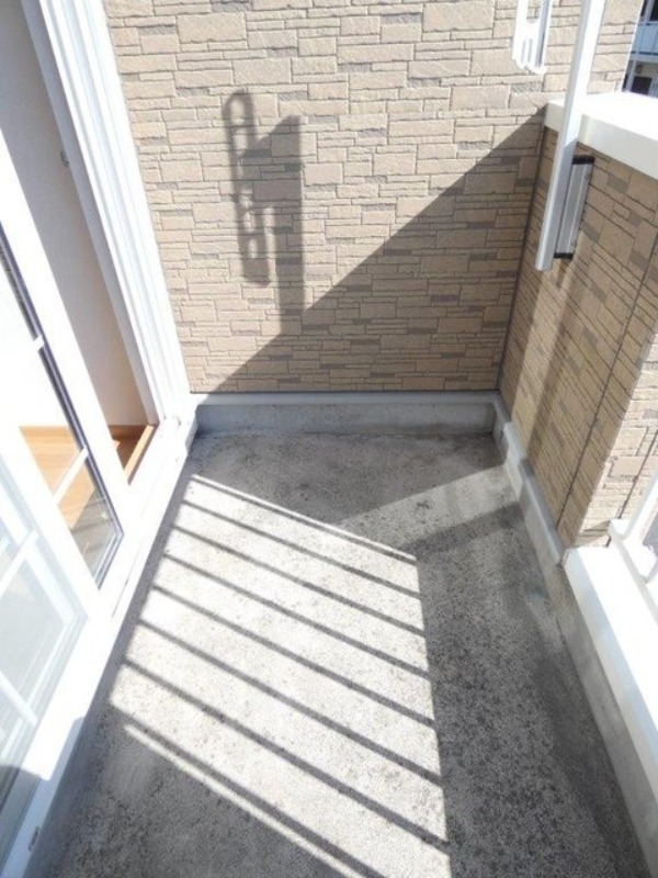 バルコニー　図面と現状に相違がある場合には現状を優先