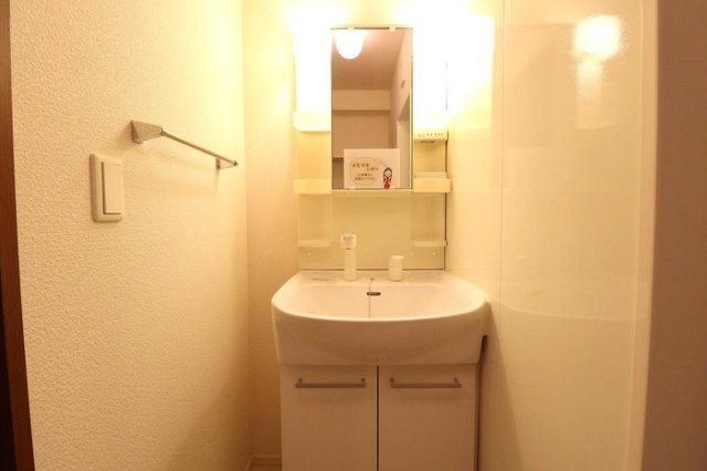 洗面設備　洗髪洗面化粧台