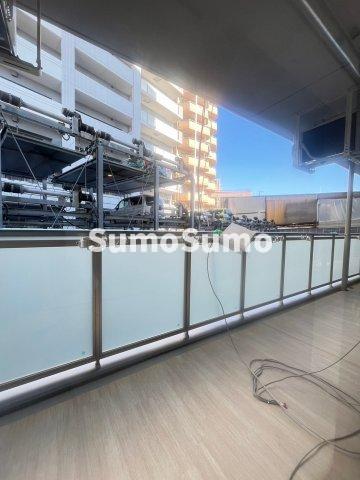 バルコニー　お洗濯にも便利なバルコニー付き