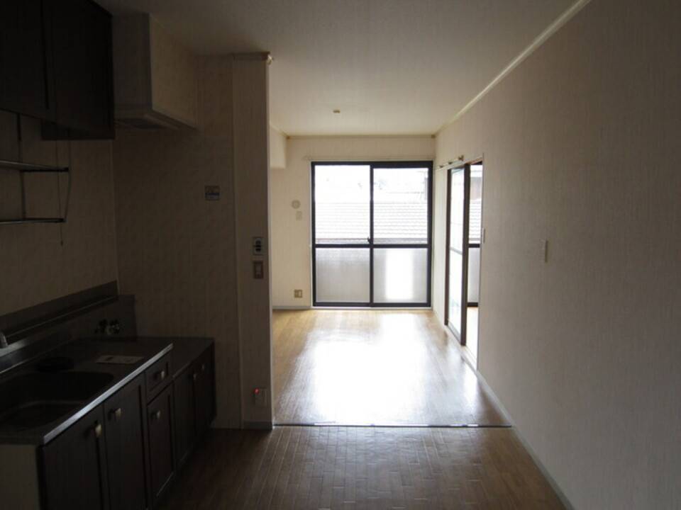 居室・リビング　リビング