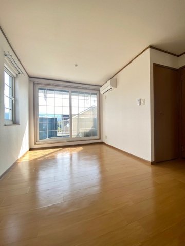 居室・リビング　ゆったり過ごせるリビングです