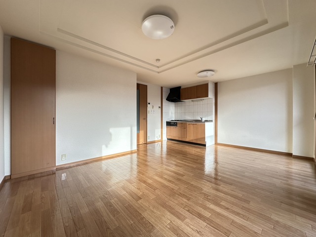 居室・リビング　別部屋参考写真です