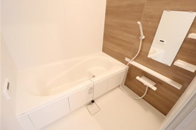 バス・シャワールーム　浴室