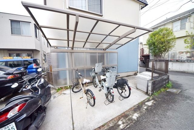 その他共有部分　★屋根付き駐輪場★