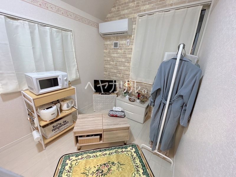 居室・リビング　同シリーズ　モデルルーム参考写真