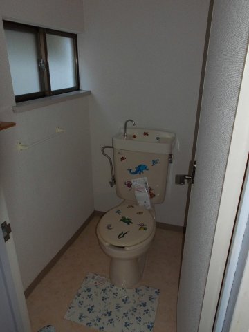 コートハウスのトイレ写真