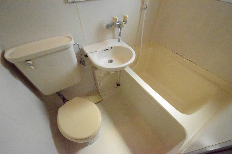 バス・シャワールーム　同建物　別部屋、参考写真