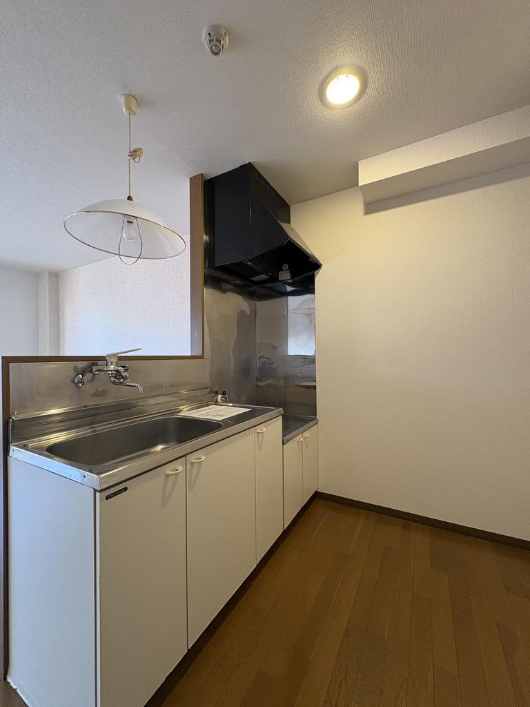 キッチン　この物件のお問い合わせは、蕪木不動産へお問い合わせください