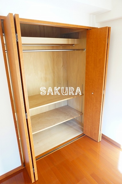 収納　お荷物の多い方でも安心のクローゼット付き♪