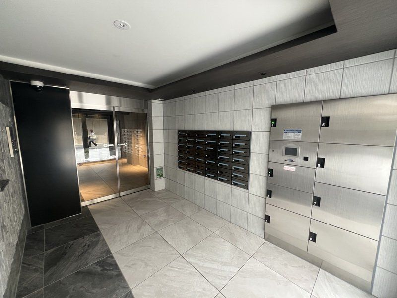 エントランス　エントランス