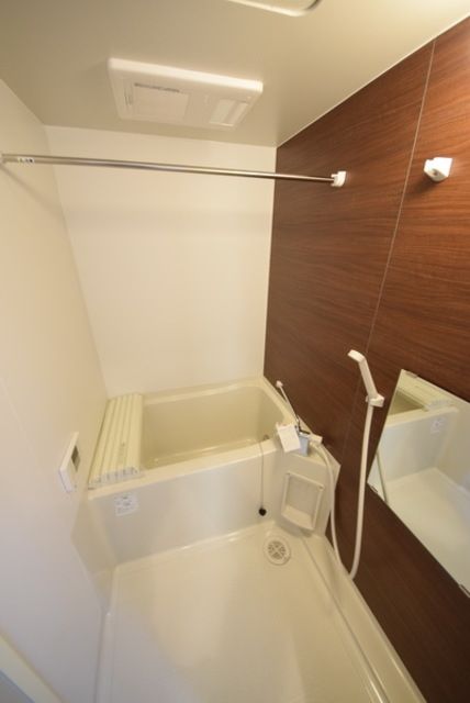 バス・シャワールーム　同型タイプのイメージ写真です。