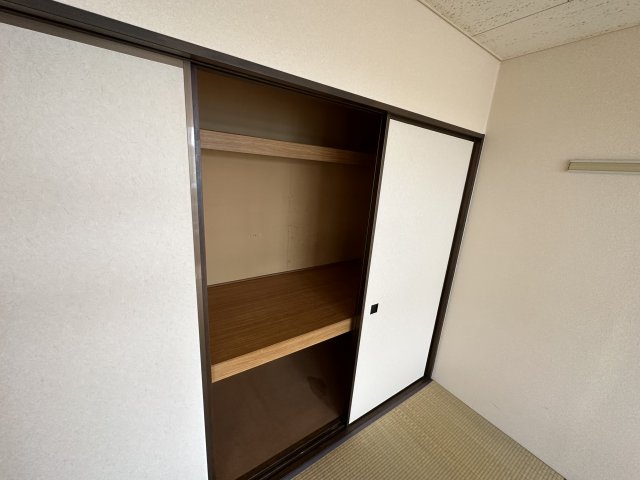 収納　※別室参考写真