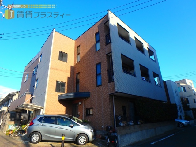 建物外観　オートロック付のマンションです。