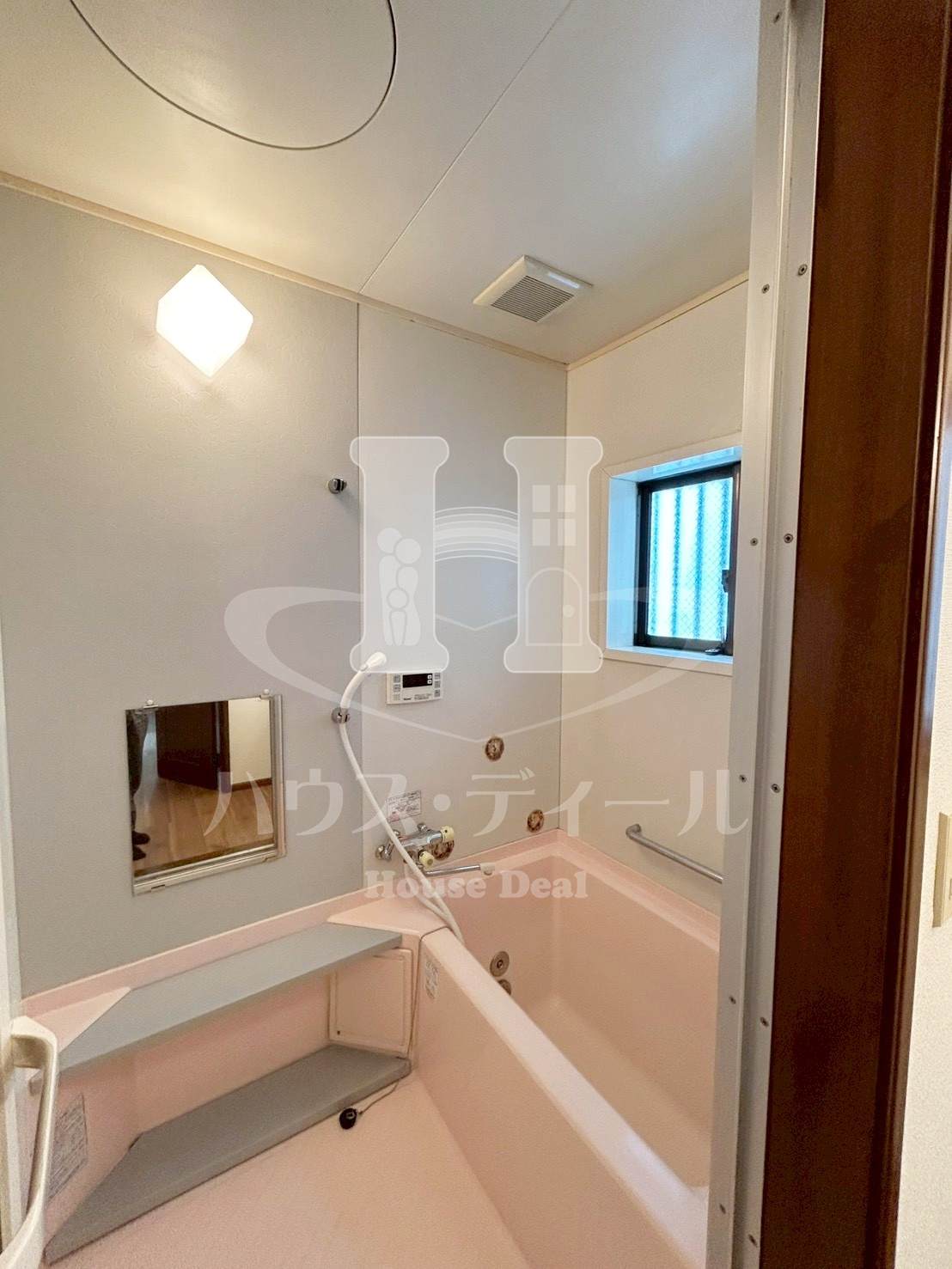 バス・シャワールーム　日々の暮らしに欠かせないお風呂です