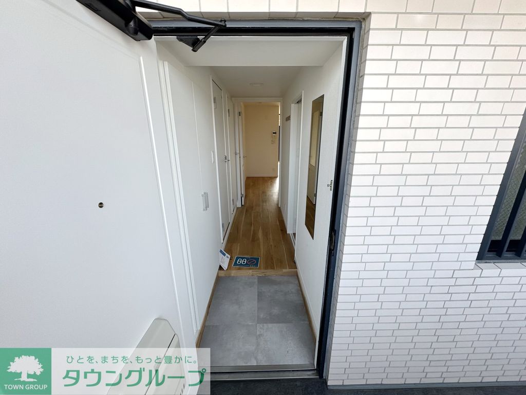 玄関　バルコニー