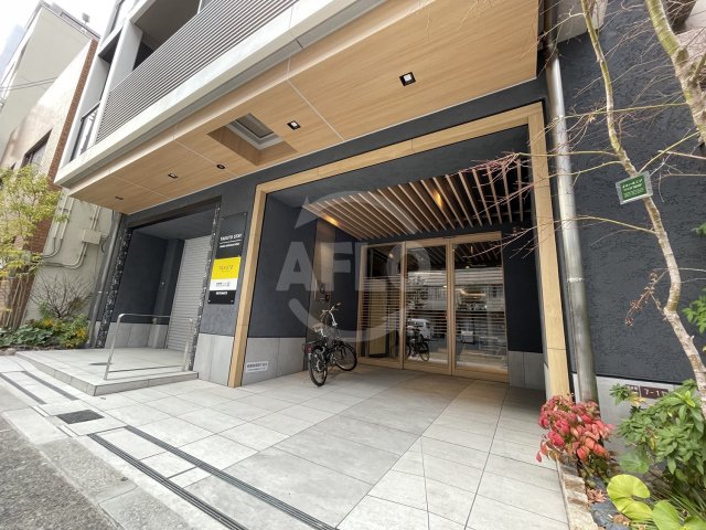 エントランス　シーズンフラッツ靭本町　エントランス