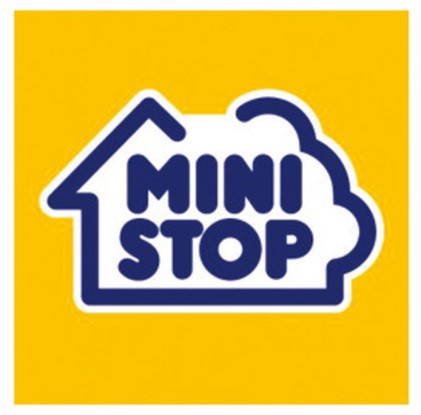 コンビニ　ミニストップ横浜市大センター病院店（コンビニ）まで696m