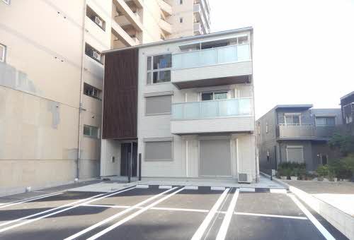 駐車場　駐車場♪