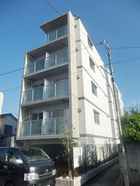 建物外観　★2013年9月完成の築浅物件★