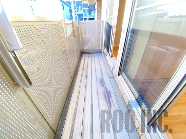 バルコニー　写真は反転のお部屋です